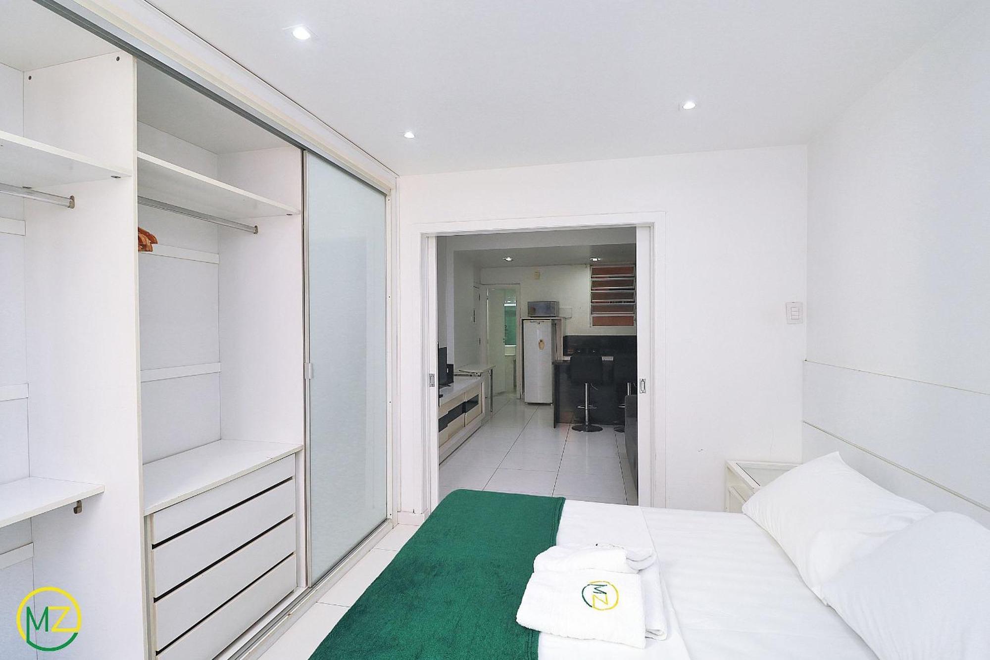 Studio Com Vista Lateral Para O Mar Em Copacabana ริโอเดจาเนโร ภายนอก รูปภาพ